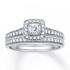 Diamond Engagement Ring 3/8 ct tw Princess-cut 10K White Gold