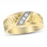 Men's Diamond Wedding Band 1/6 ct tw Round-cut 10K Yellow Gold